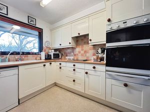 Photo 10- click for photo gallery